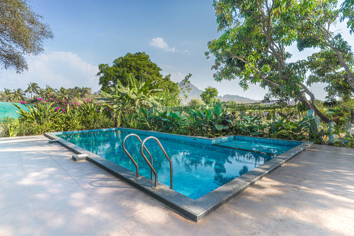 Gallery image M027813 HDR